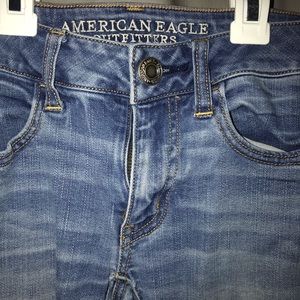 medium wash, skinny, american eagle jeans